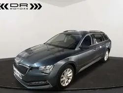 Gris Utilisé 2021 Skoda Superb Ambition Break | 18 995 € (Super prix)