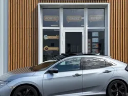 Gris Utilisé 2017 Honda Civic Prestige Berline | 17 980 €