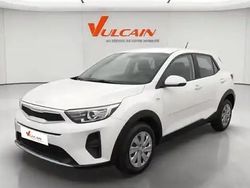 Blanc Occasion 2023 Kia Stonic Motion SUV | 15 290 € (Prix juste)