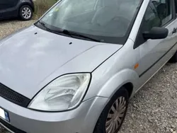 Utilisé 2003 Ford Fiesta Ghia Citadine | 5 500 €