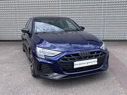 Bleu Occasion 2024 Audi A3 S-Line Berline | 32 990 € (Prix juste)