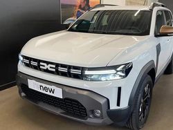 Blanc Nouvelle 2025 Dacia Duster Extreme SUV | 28 190 €
