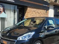 Utilisé 2018 Peugeot 208 Business-Line Citadine | 5 890 € (Super prix)