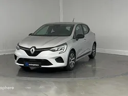 Gris Utilisé 2023 Renault Clio V Equilibre Berline | 16 499 € (Prix juste)
