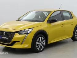 Jaune Utilisé 2022 Peugeot e-208 Active Citadine | 16 499 € (Bon prix)