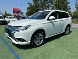 Blanc Utilisé 2018 Mitsubishi Outlander P-HEV SUV | 14 990 € (Bon prix)