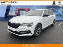 Blanc Utilisé 2022 Skoda Superb SportLine Break | 31 990 € (Prix juste)