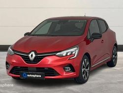 Rouge Utilisé 2023 Renault Clio V Evolution Berline | 14 699 € (Prix juste)
