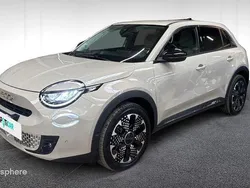 Beige Utilisé 2024 Fiat 600E La Prima SUV | 27 990 € (Prix juste)