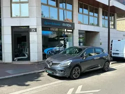 Gris Utilisé 2017 Renault Clio IV Intens Citadine | 13 490 € (Prix juste)