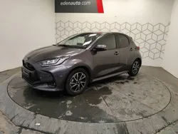 Gris Utilisé 2024 Toyota Yaris Design Berline | 22 290 € (Prix juste)
