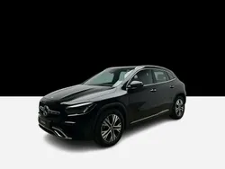 Noir Utilisé 2024 Mercedes GLA200 Progressive SUV | 43 989 € (Prix assez cher)