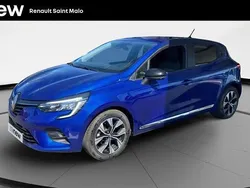 Bleu Utilisé 2023 Renault Clio V Evolution Citadine | 17 890 € (Prix assez cher)