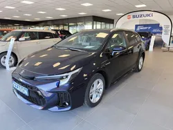 Bleu Nouvelle 2024 Suzuki Swace | 29 490 € (Prix assez cher)