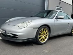Gris Utilisé 2002 Porsche 911 Carrera 4 Coupé | 42 990 € (Super prix)