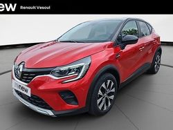 Rouge Utilisé 2024 Renault Captur Evolution SUV | 16 479 € (Prix juste)