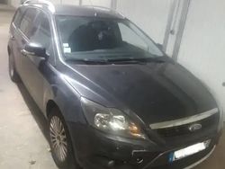 Gris Utilisé 2009 Ford Focus Titanium Break | 1 800 € (Prix juste)