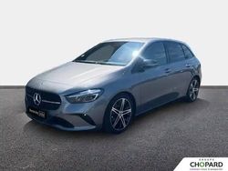 Mountaingrau met. Utilisé 2024 Mercedes B180 Monospace | 31 990 € (Prix juste)