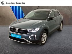 Bleu pétrole métallisée/toit noir Occasion 2024 VW T-Roc Edition SUV | 29 880 € (Prix juste)