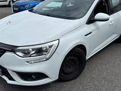 Utilisé 2018 Renault Mégane IV Business Berline | 10 750 € (Prix juste)