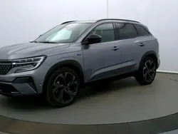 Gris Utilisé 2023 Renault Austral Techno Esprit Alpine SUV | 34 990 € (Prix juste)