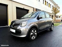 Gris Utilisé 2017 Renault Twingo LIMITED Citadine | 8 990 € (Prix juste)
