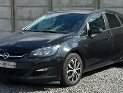 Noir Utilisé 2014 Opel Astra Active Berline | 4 490 €