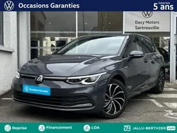 Gris Utilisé 2024 VW Golf VIII Style | 29 980 € (Prix juste)