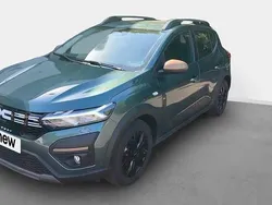 Vert Utilisé 2024 Dacia Sandero Extreme Citadine | 16 990 € (Prix juste)