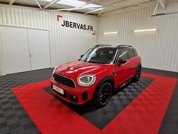 Rouge Occasion 2022 Mini Cooper Essential Citadine | 23 990 € (Prix juste)