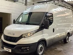 Blanc Utilisé 2020 Iveco 35.12 Van | 28 599 €