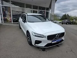 Blanc Utilisé 2021 Volvo V60 R-Design Break | 32 990 € (Prix juste)
