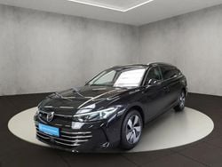 Noir Utilisé 2024 VW Passat Elegance Break | 47 400 €