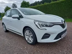 Blanc Utilisé 2022 Renault Clio V Business Berline | 13 990 €
