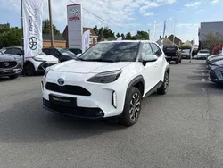 Utilisé 2022 Toyota Yaris Hybrid Design | 21 990 € (Prix juste)