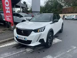 Blanc Utilisé 2023 Peugeot 2008 GT SUV | 18 990 € (Prix juste)