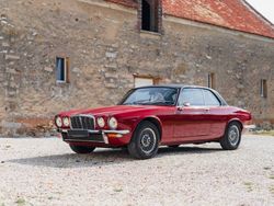 Rouge Utilisé 1975 Jaguar XJ6 Berline | 25 000 €