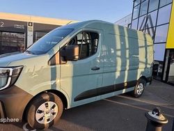 Bleu Nouvelle 2025 Renault Master Van | 47 499 €