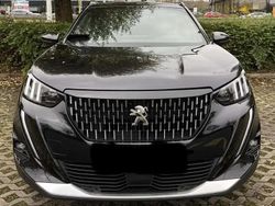 Noir Utilisé 2020 Peugeot 2008 GT-line SUV | 13 900 € (Prix juste)