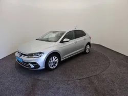 Argente Utilisé 2024 VW Polo Style Berline | 22 990 € (Prix juste)