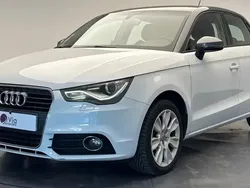 Blanc Utilisé 2012 Audi A1 Ambition Citadine | 10 490 € (Prix assez cher)