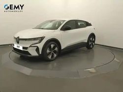 Blanc Occasion 2022 Renault Megane E-Tech Equilibre Berline | 17 990 €