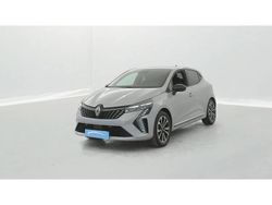 Utilisé 2024 Renault Clio V Techno Citadine | 21 470 € (Prix assez cher)