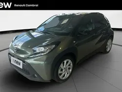Vert Utilisé 2022 Toyota Aygo Design Citadine | 14 599 € (Prix juste)