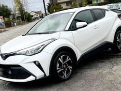 Blanc Occasion 2023 Toyota C-HR Design SUV | 17 990 € (Prix juste)