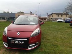 Rouge Utilisé 2012 Renault Scénic III Dynamique Monospace | 4 990 €
