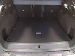 Gris Nouvelle 2025 Peugeot 3008 GTi | 46 010 €