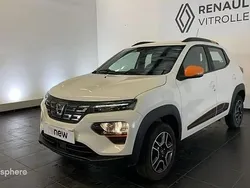 Blanc Utilisé 2022 Dacia Spring Comfort Plus Citadine | 9 299 € (Prix juste)