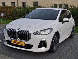 Blanc Utilisé 2023 BMW 218 Active Tourer M Sport Monospace | 26 974 € (Super prix)