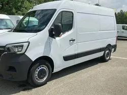 Blanc Nouvelle 2025 Renault Master Van | 44 990 €